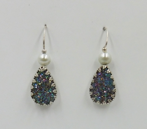 Click to view detail for DKC-1187 Earrings, Druzy (Pear Shape) & Pearl $90